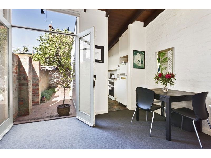 102 Station Street, Carlton VIC 3053