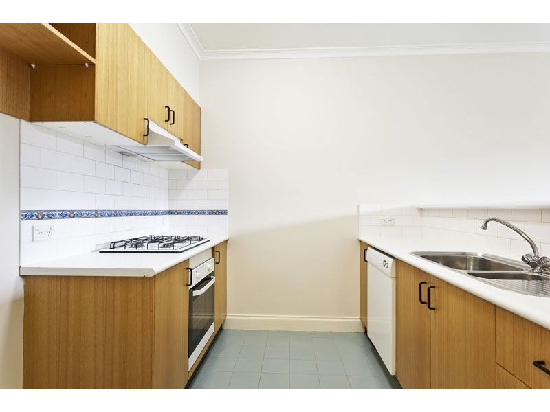 4/50 Leicester Street, Carlton VIC 3053