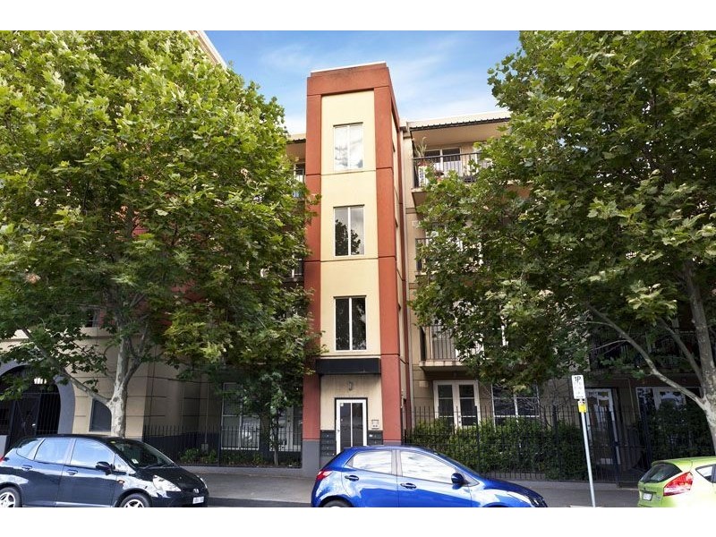 4/50 Leicester Street, Carlton VIC 3053