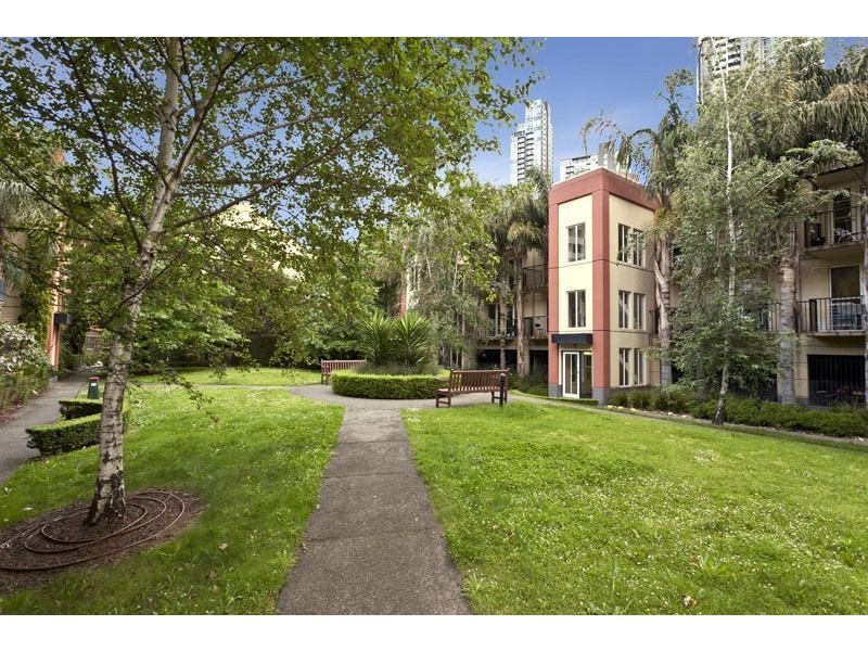 4/50 Leicester Street, Carlton VIC 3053