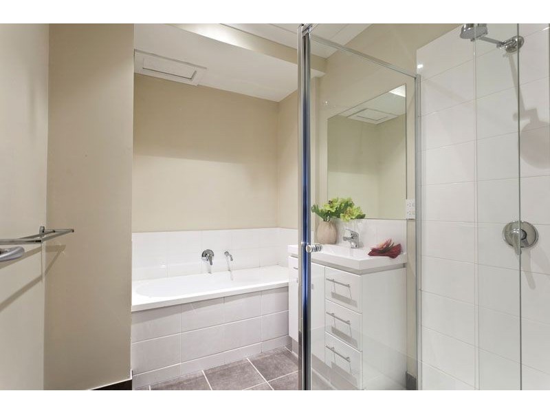 15/27 Golden Grove, Springvale South VIC 3172