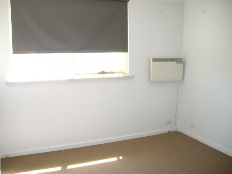 8/72 Princes Street, Flemington VIC 3031