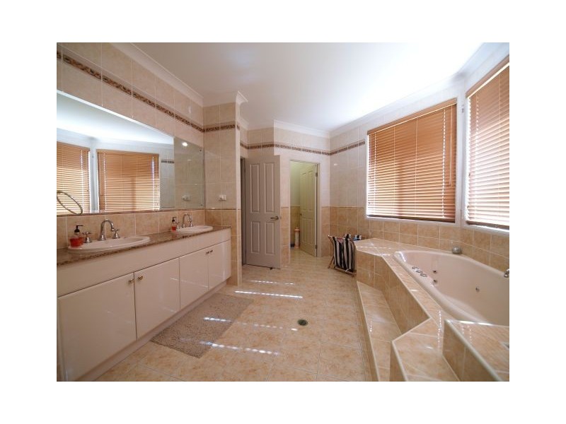 Glenmore Park NSW 2745