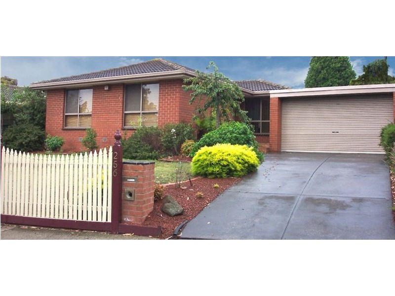 256 Childs Road, Mill Park VIC 3082