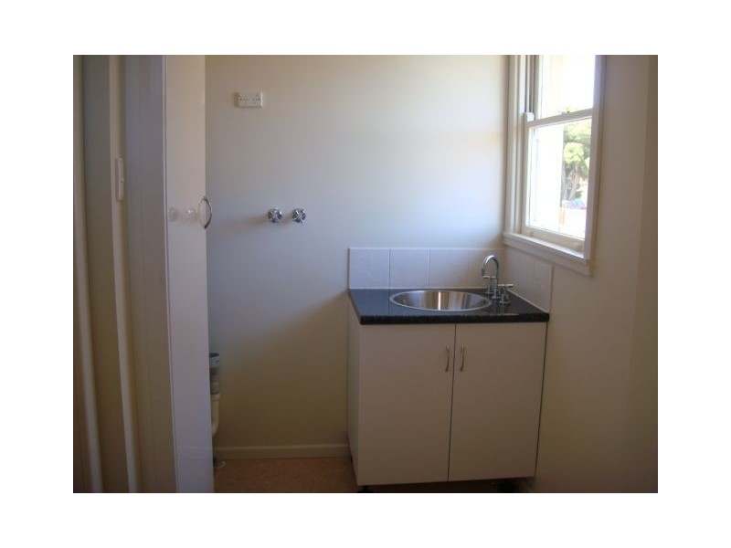 1/94 Whitelaw Street, Reservoir VIC 3073