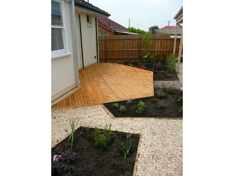 1/94 Whitelaw Street, Reservoir VIC 3073