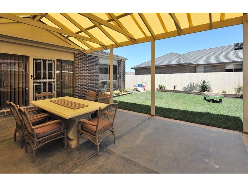 33 Belinda Court, South Morang VIC 3752