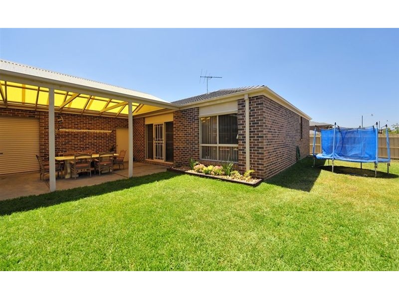 33 Belinda Court, South Morang VIC 3752