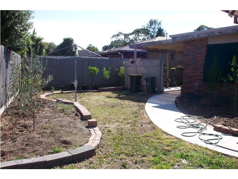 20 Blamey Avenue, Mill Park VIC 3082