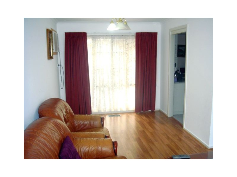 68 Woolnough Drive, Mill Park VIC 3082
