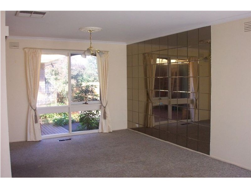 381 Childs Road, Mill Park VIC 3082