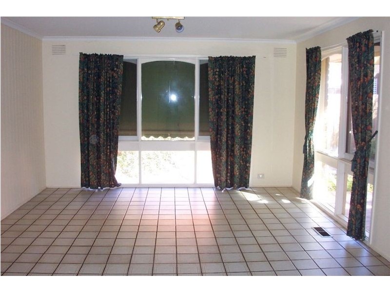 381 Childs Road, Mill Park VIC 3082