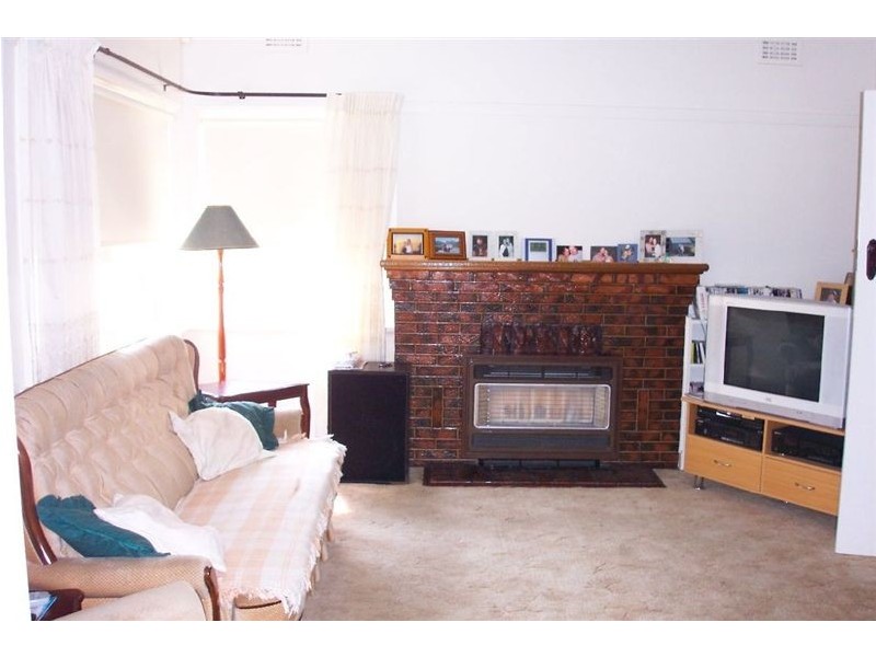 43 Crispe Street, Reservoir VIC 3073