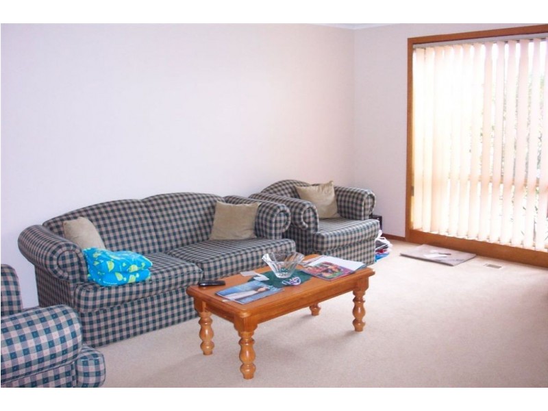 A/23 Pickworth Drive, Mill Park VIC 3082