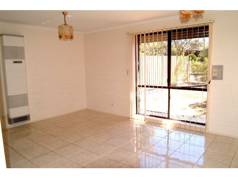 33 Jasmine Drive, Mill Park VIC 3082