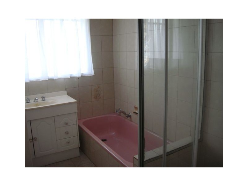 12 Claremont Street, Fawkner VIC 3060