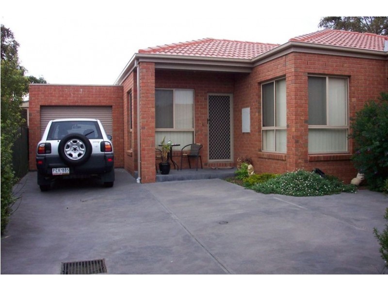 2/17 Turtur Close, Mill Park VIC 3082
