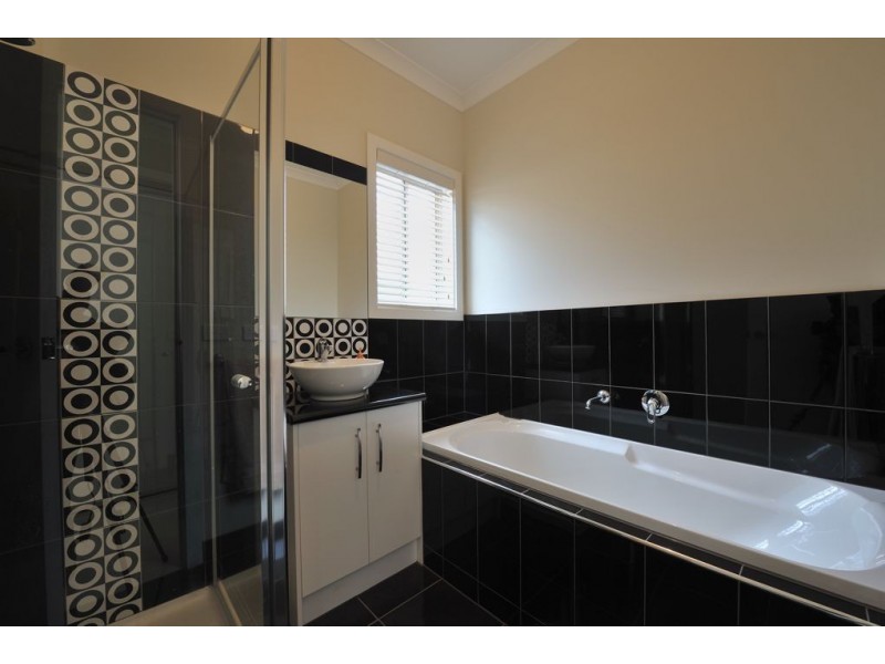 9 Riordan Crescent, Mernda VIC 3754