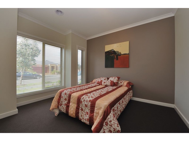 9 Riordan Crescent, Mernda VIC 3754