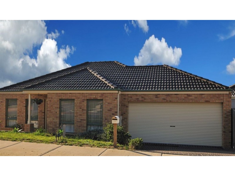 1/30 Lamour Avenue, South Morang VIC 3752