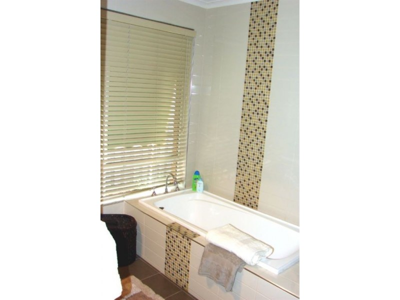 193 Childs Road, Mill Park VIC 3082