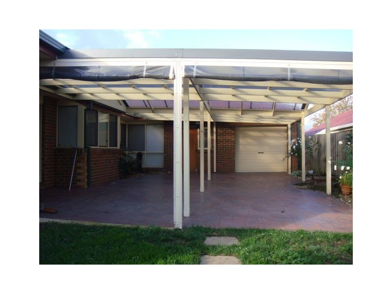 14 Oldfield Place, Epping VIC 3076