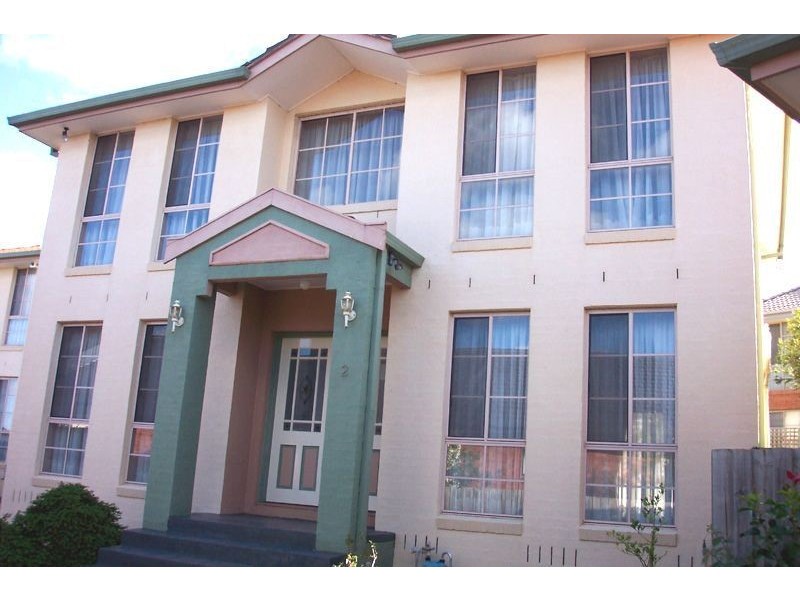 2/13 Mirbelia Crescent, Mill Park VIC 3082