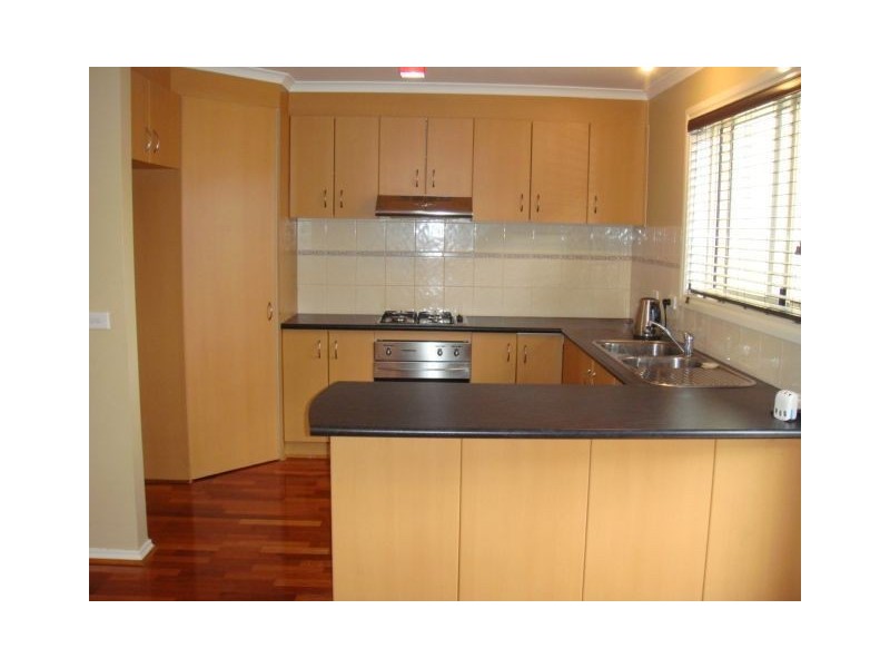 9 Lazar Grove, South Morang VIC 3752