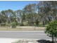 8 Delacombe Drive, Mill Park VIC 3082
