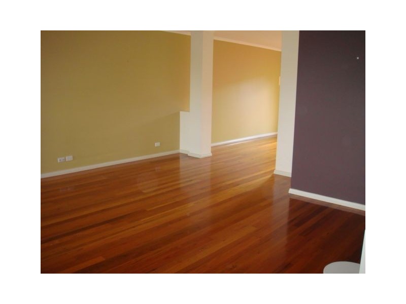 4/31 Loxton Terrace, Epping VIC 3076