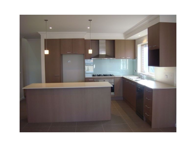 2 Melissa Court, South Morang VIC 3752