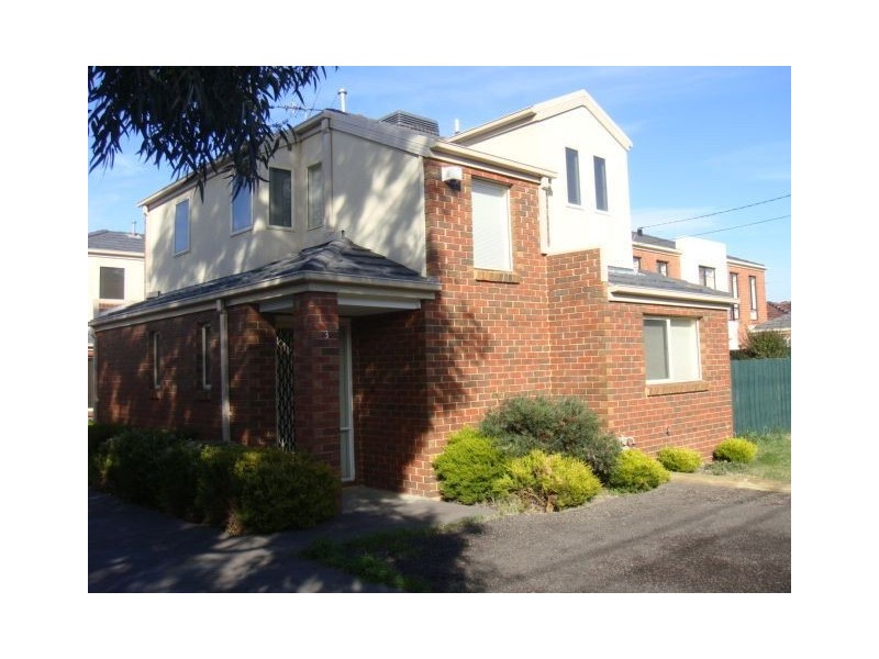 3/21 The Fairway, Kingsbury VIC 3083