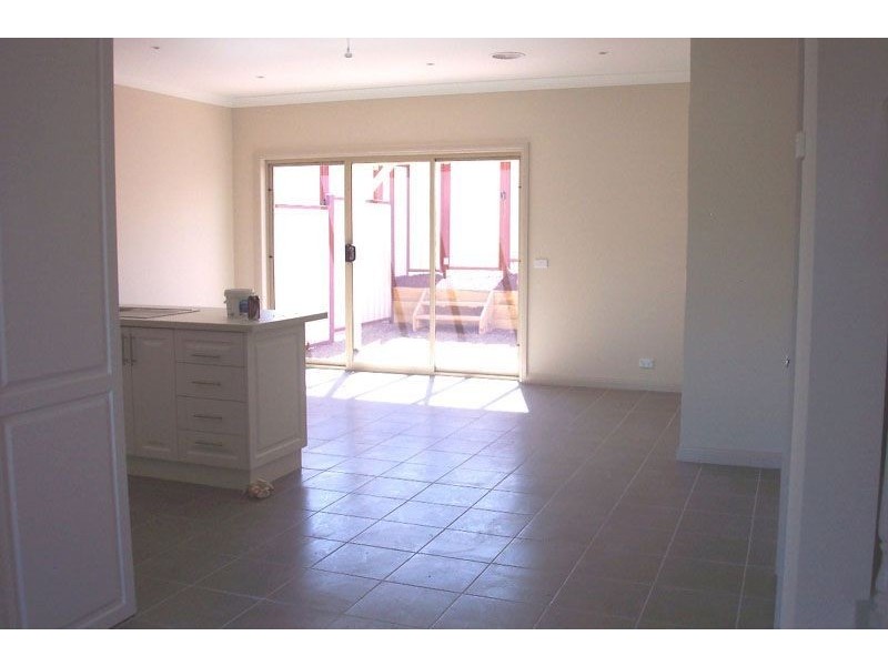 12/45 Ancona Drive, Mill Park VIC 3082