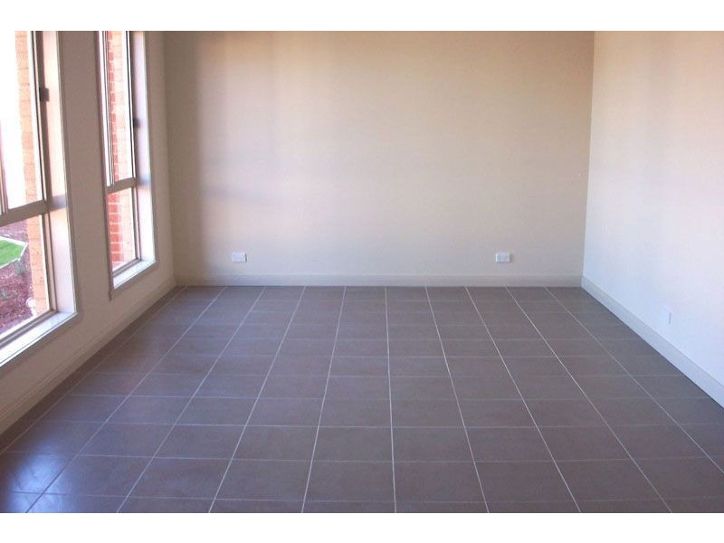 12/45 Ancona Drive, Mill Park VIC 3082