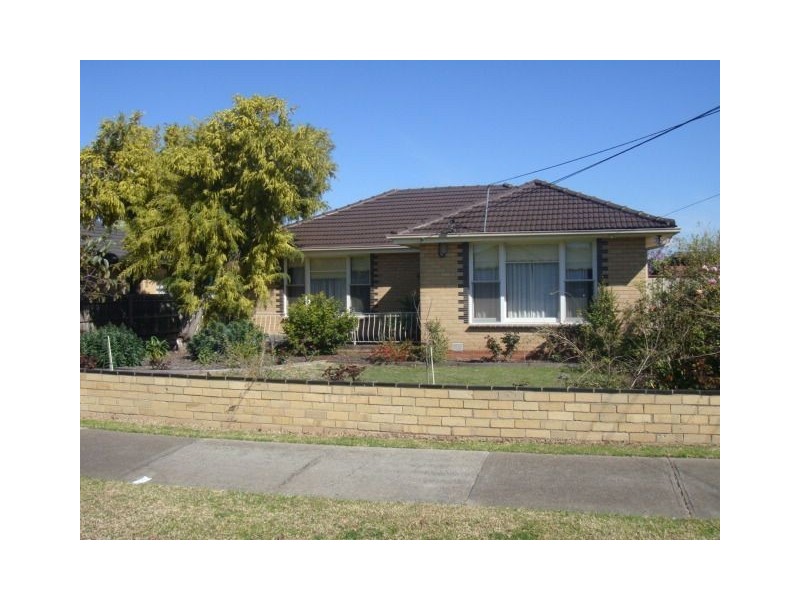 11 Wilgah Street, Thomastown VIC 3074