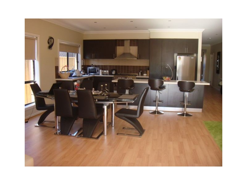 29 Nighthawk Boulevard, South Morang VIC 3752