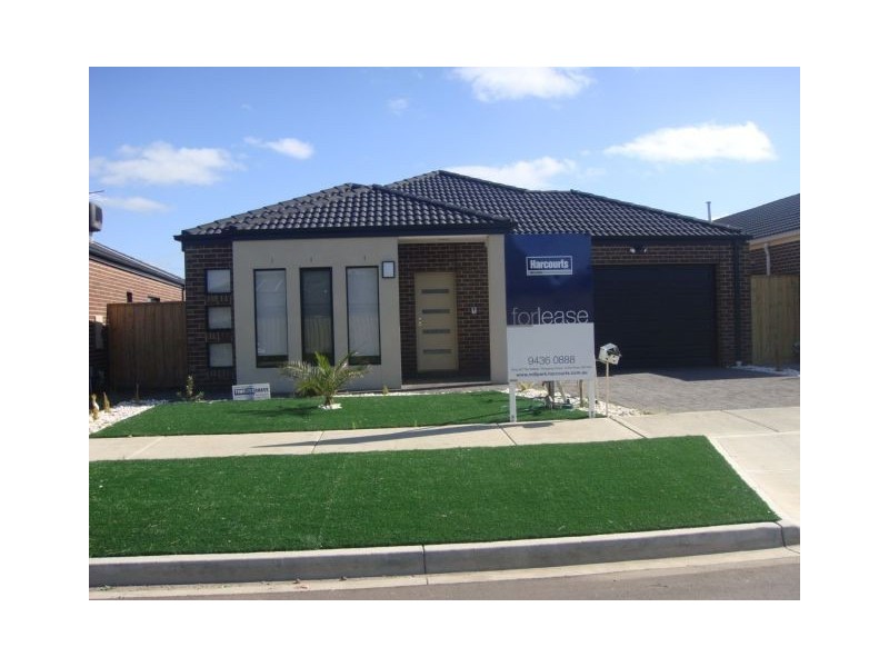 29 Nighthawk Boulevard, South Morang VIC 3752
