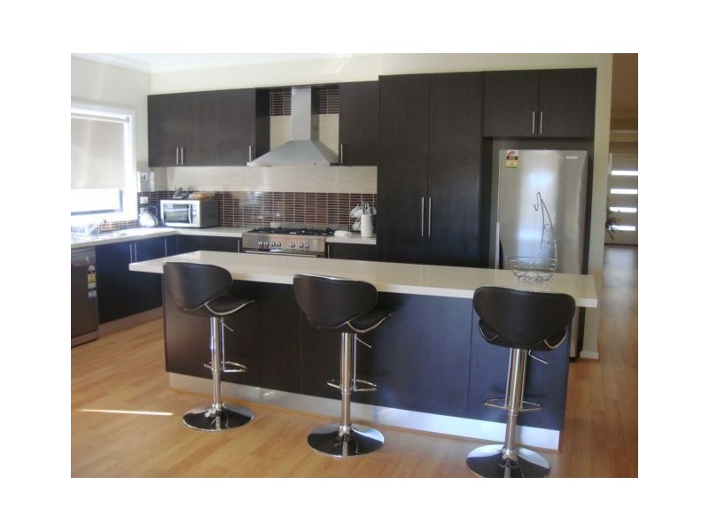 29 Nighthawk Boulevard, South Morang VIC 3752