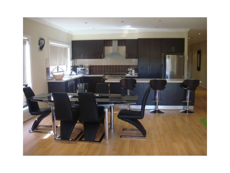 29 Nighthawk Boulevard, South Morang VIC 3752