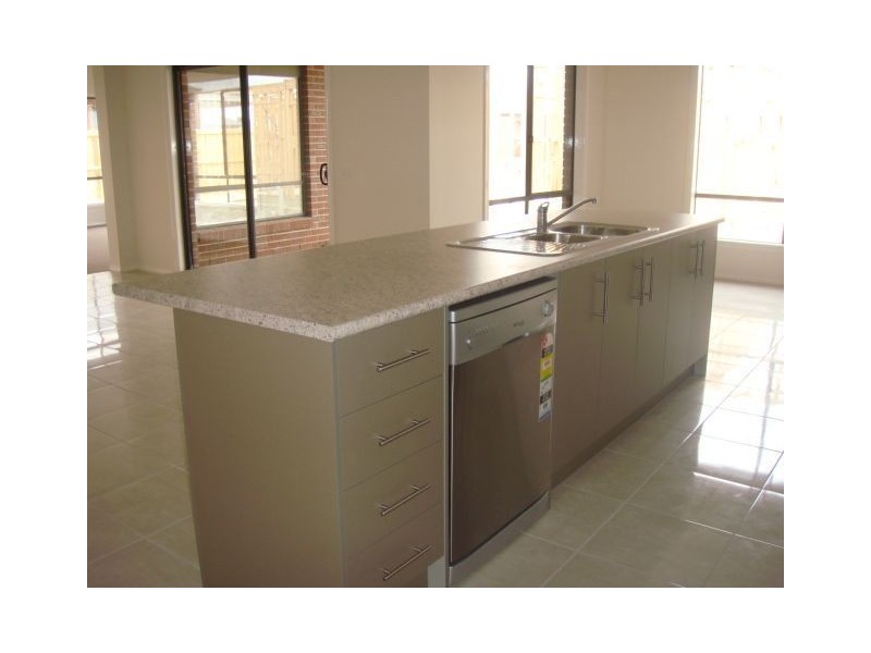 9 Prilep Heights, Lalor VIC 3075