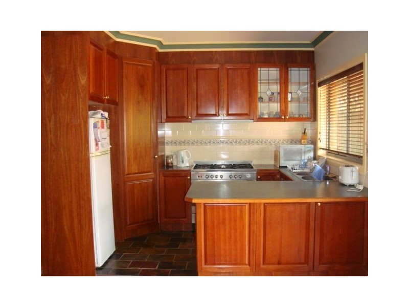 66 Stockdale Way, Mill Park VIC 3082