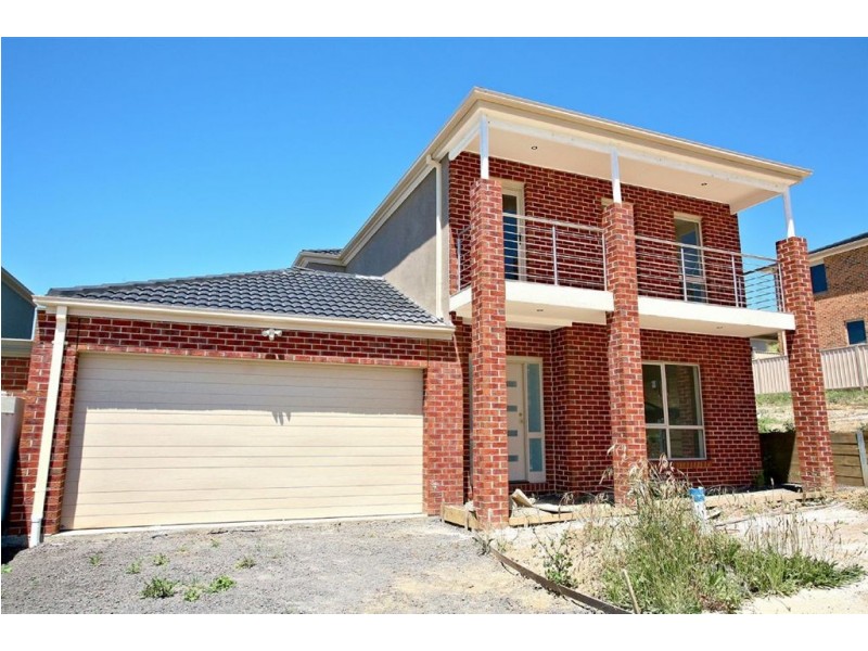 8 Belinda Court, South Morang VIC 3752