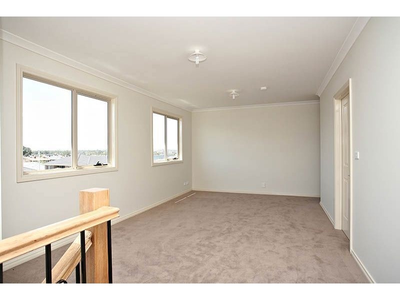 8 Belinda Court, South Morang VIC 3752