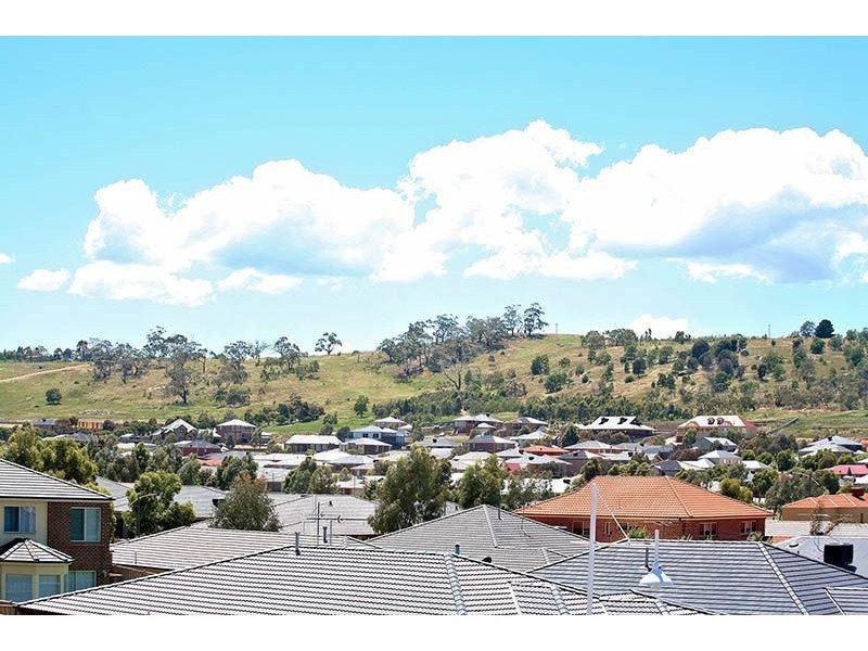 8 Belinda Court, South Morang VIC 3752