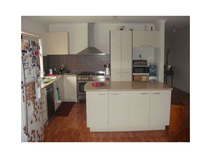 6 Kalimna Way, Truganina VIC 3029