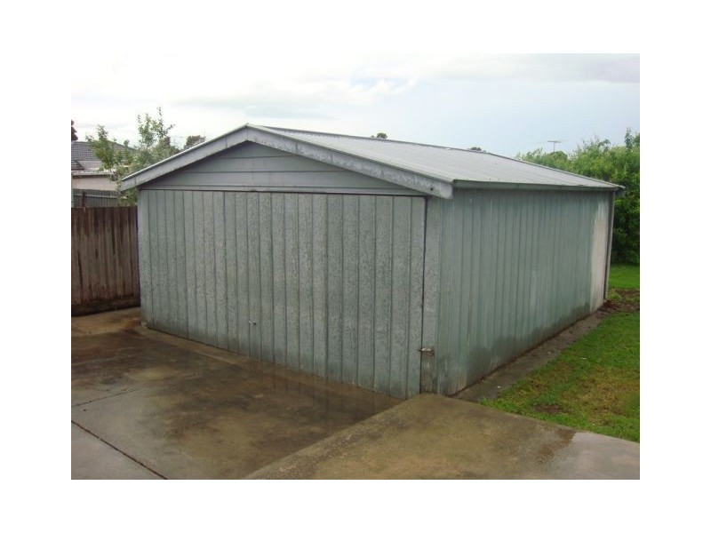 6 Uren Court, Thomastown VIC 3074