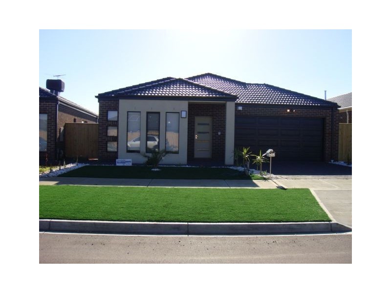 29 Nighthawk Boulevard, South Morang VIC 3752