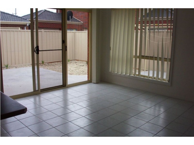 4 Pebble Way, Epping VIC 3076