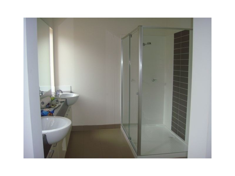 6 Kalimna Way, Truganina VIC 3029