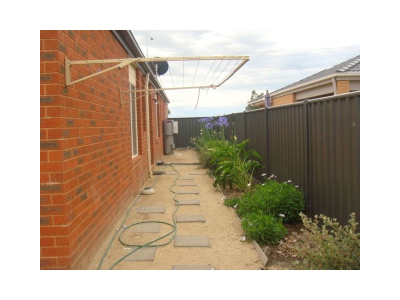 6 Kalimna Way, Truganina VIC 3029